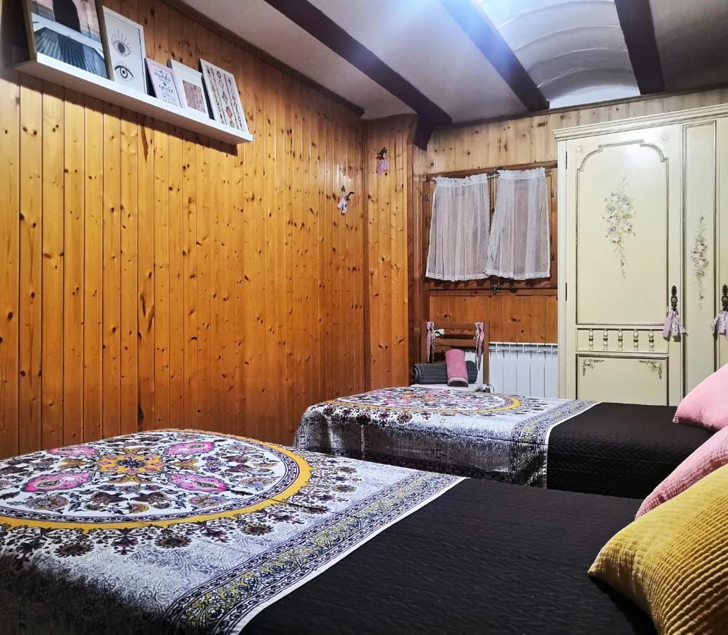 Casa Conesa II Guest House Tronchon Luaran gambar